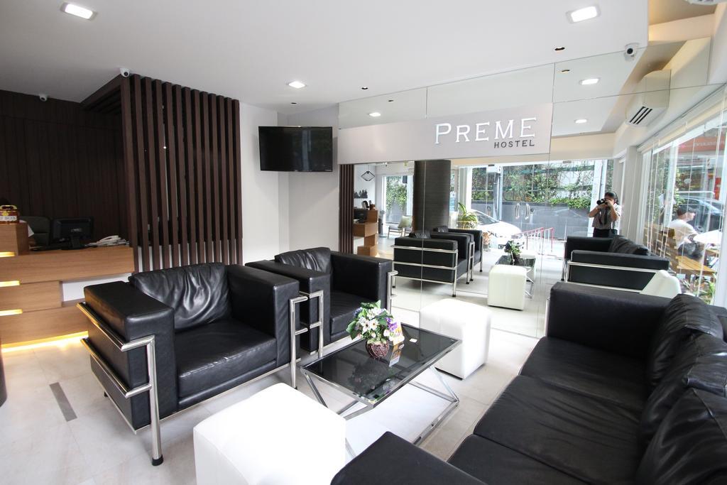 Preme Hostel Bangkok Exterior photo